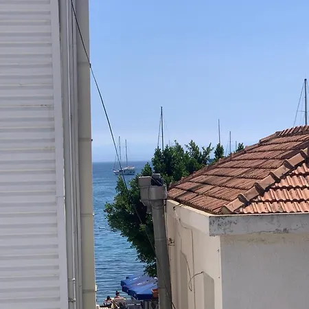 Apartment Bodrum Center Versace Style Suits